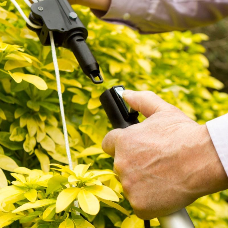 dt-brown HARDWARE Darlac Swap Top Two Section Telescopic Aluminium Pole 2.44m