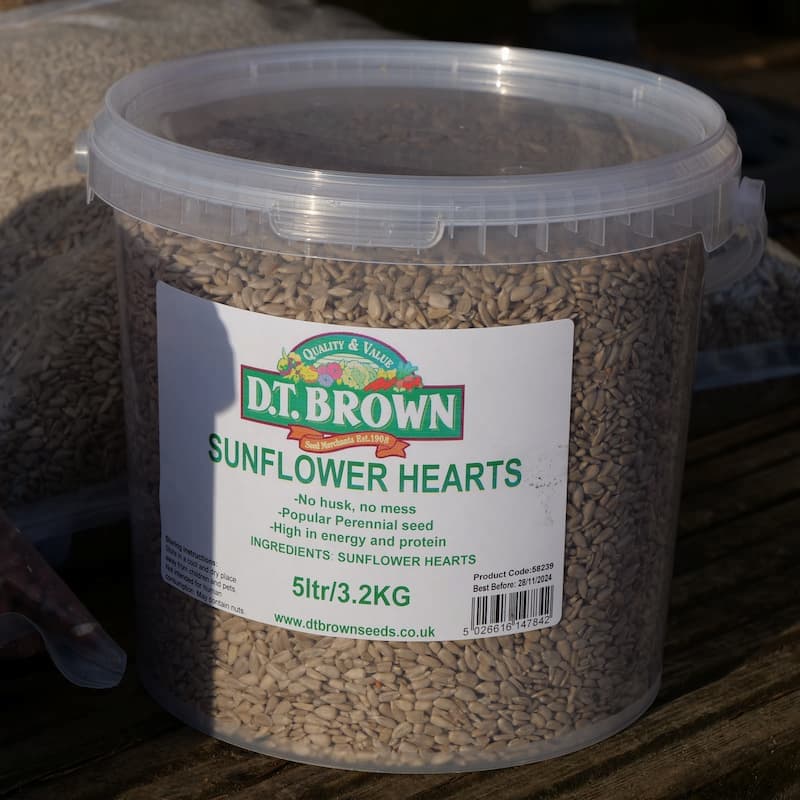 dt-brown HARDWARE Bird Food Sunflower Hearts